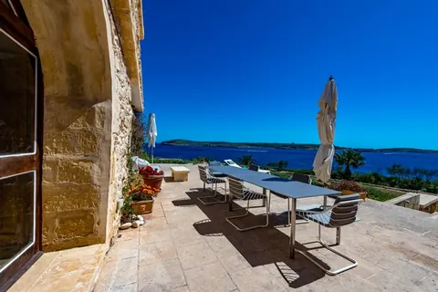 Luxury Villa Panoramic views of the sea, Comino and Cirkewwa Private beach access, Tennis court, 5 bedrooms in Gozo 1000091 for sale For Super Rich