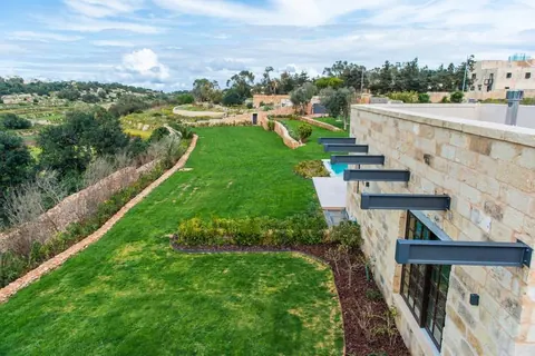 Design Villa Panoramic View outdoor & indoor swimming pool, 4 bedrooms in Gharghur Used for sale For Super Rich