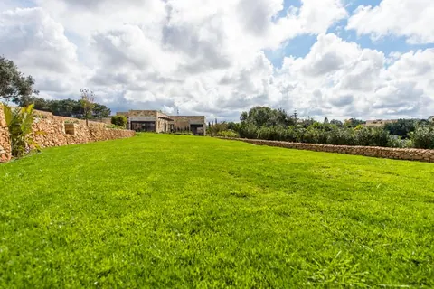 Design Villa Panoramic View outdoor & indoor swimming pool, 4 bedrooms in Gharghur property for sale For Super Rich