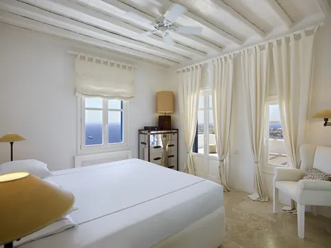 Architectural Villa Sea View, Spa area with a sauna, steam room, and private gym, 5 bedrooms in Mykonos value for sale For Super Rich