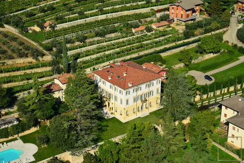 Century Villa Built 1826 Outdoor Swimming Pool, 16 bedrooms in Lake Garda property for sale For Super Rich