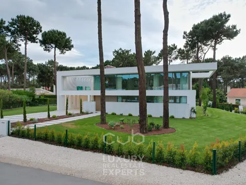Design Villa SAINT-TROPEZ near two golf courses, 6 bedrooms in Almada Aroira CUB_771 for sale For Super Rich
