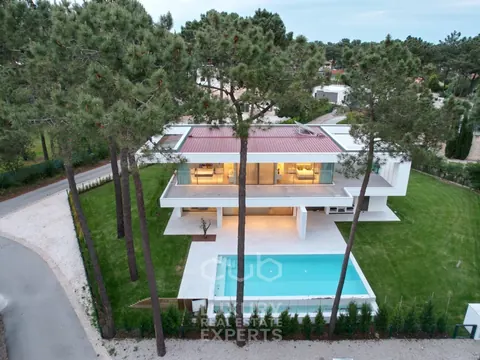 Design Villa SAINT-TROPEZ near two golf courses, 6 bedrooms in Almada Aroira price for sale For Super Rich