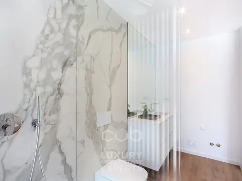 Design Villa SAINT-TROPEZ near two golf courses, 6 bedrooms in Almada Aroira top for sale For Super Rich