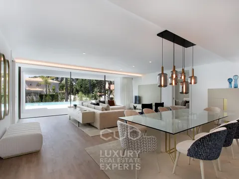 Design Villa SAINT-TROPEZ near two golf courses, 6 bedrooms in Almada Aroira prix for sale For Super Rich