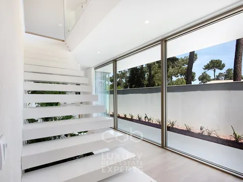 Design Villa SAINT-TROPEZ near two golf courses, 6 bedrooms in Almada Aroira photo for sale For Super Rich