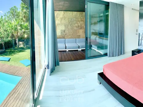 Design House KOKO first line of the beach, 5 bedrooms in Troja value for sale For Super Rich