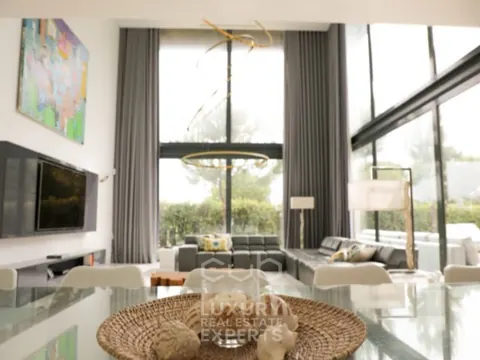 Design House KOKO first line of the beach, 5 bedrooms in Troja luxury for sale For Super Rich
