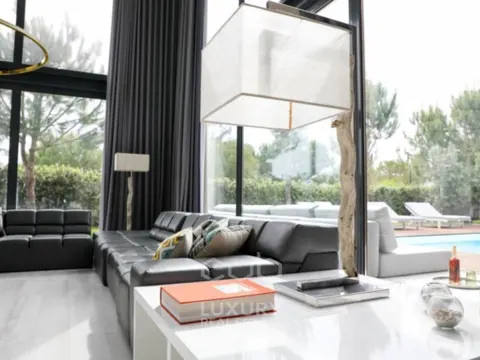 Design House KOKO first line of the beach, 5 bedrooms in Troja ultra luxury for sale For Super Rich