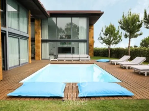 Design House KOKO first line of the beach, 5 bedrooms in Troja buy for sale For Super Rich