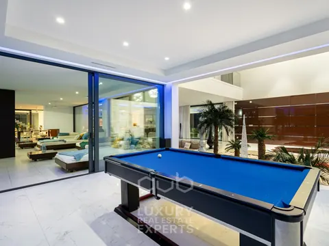 Modern House PALM TREE football field, heated outdoor pool & home cinema, 5 +2 bedrooms in Verdizela prix for sale For Super Rich