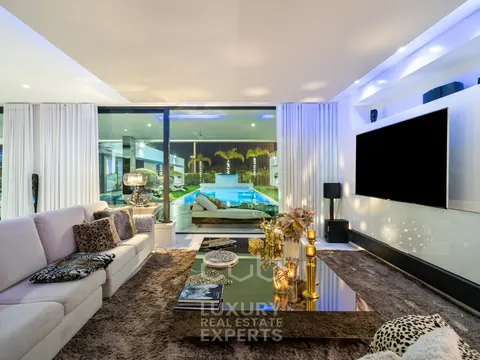 Modern House PALM TREE football field, heated outdoor pool & home cinema, 5 +2 bedrooms in Verdizela photos for sale For Super Rich