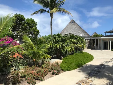 Traditional Villa Red Rock  Panoramic Caribbean Ocean & Mountain views, 3 bedrooms in Virgin Gorda buy for sale For Super Rich