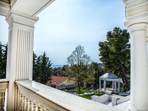 Neoclassical Villa Panoramic View, 5 bedrooms in Thessaloniki photos for sale For Super Rich Neoclassical Villa Panoramic View, 5 bedrooms in Thessaloniki photos for sale For Super Rich