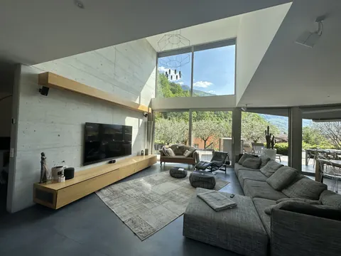 Architectural Villa Mountain View luxurious living, 4 bedrooms in Giubiasco