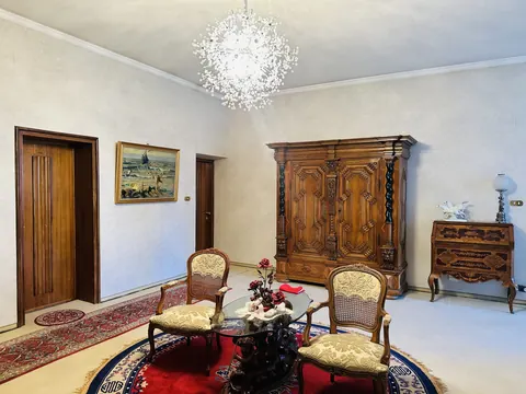 Luxury Villa Panoramic View Mountain View, 7 bedrooms in Merano South Tyrol luxury for sale For Super Rich