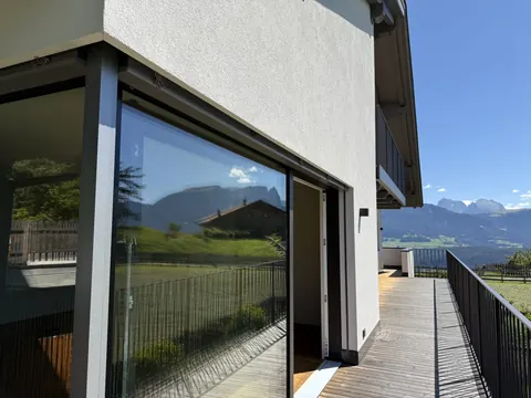 Modern House Mountain View with breathtaking views, 4 bedrooms in Ritten South Tyrol value for sale For Super Rich