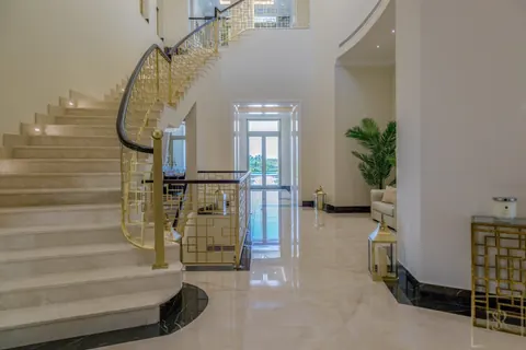 Luxury Villa Beach Front stunning views across the golf course and the Burj Khalifa, 7 bedrooms in Hills Grove - Dubai value for sale For Super Rich