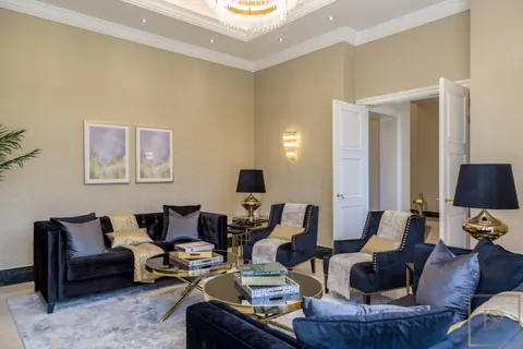 Luxury Villa Beach Front stunning views across the golf course and the Burj Khalifa, 7 bedrooms in Hills Grove - Dubai LP01274 for sale For Super Rich