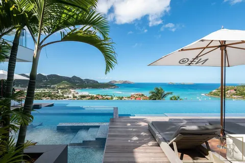 Ultra-Luxury Villa NEO Ultimate Living, Panoramic Sea View, 6 bedrooms in St Barth buy for sale For Super Rich