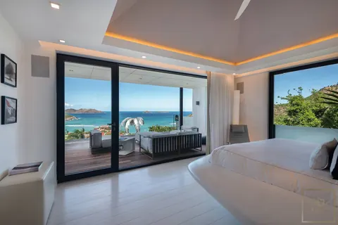 Ultra-Luxury Villa NEO Ultimate Living, Panoramic Sea View, 6 bedrooms in St Barth photo for sale For Super Rich