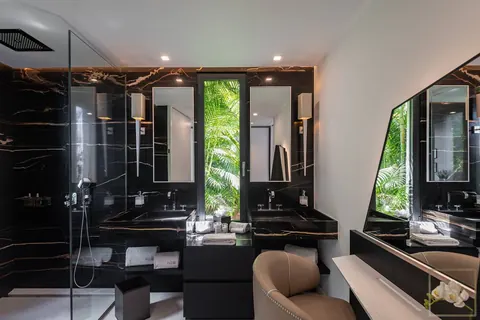 Ultra-Luxury Villa NEO Ultimate Living, Panoramic Sea View, 6 bedrooms in St Barth unique for sale For Super Rich
