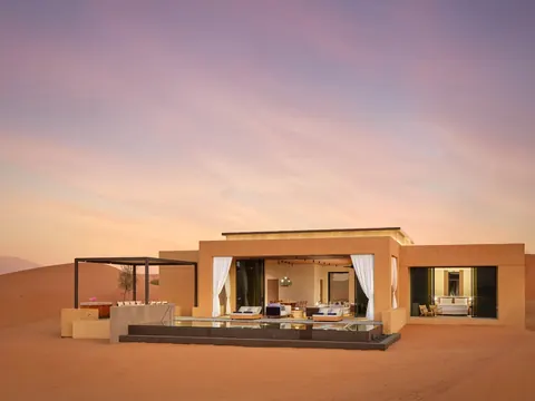 Luxury Villa Panoramic View The Ritz-Carlton Residences, 4 bedrooms in Ras Al Khaimah
