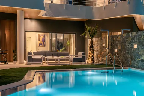 Luxury Villa Beach Front breathtaking sea views, 12 bedrooms in Crete New for sale For Super Rich