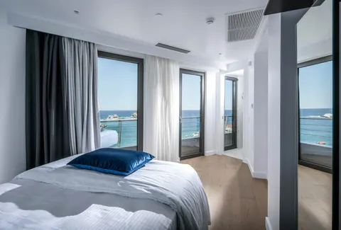 Luxury Villa Beach Front breathtaking sea views, 12 bedrooms in Crete luxury for sale For Super Rich
