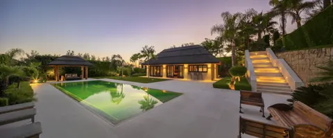 Luxury Villa Heart of Sierra Blanca Pool view & Close to golf, 5 bedrooms in Golden Mille - Marbella