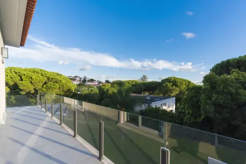 Premium House Swimming pool SPA, gym, 7 bedrooms in Lisbon value for sale For Super Rich