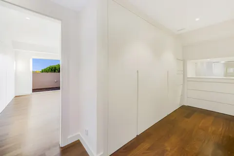 Premium House Swimming pool SPA, gym, 7 bedrooms in Lisbon Classified ads for sale For Super Rich