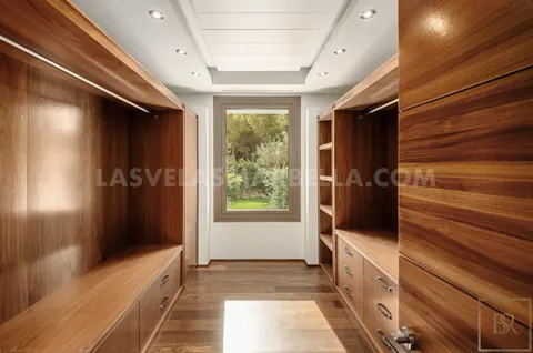 Modern Villa Panoramic View 3-level mansion, 7 bedrooms in Los Monteros Playa - Marbella luxury for sale For Super Rich