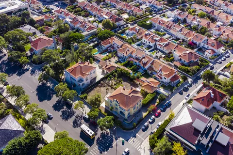 Elegant House Central location most exclusive neighborhoods, 6 bedrooms in Lisbon expensive for sale For Super Rich