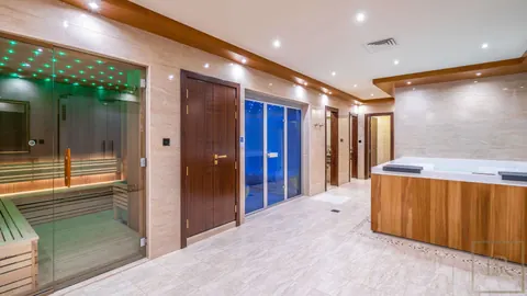 Contemporary Villa Marvelous views of Montgomerie golf course Sector L, 12 bedrooms in Emirates Hills - Dubai expensive for sale For Super Rich