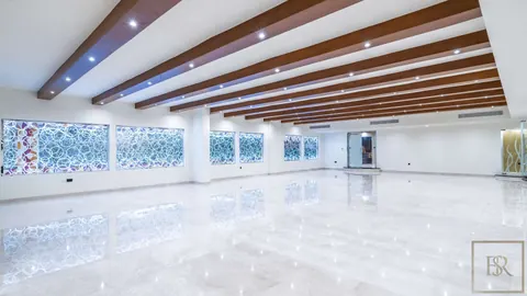 Contemporary Villa Marvelous views of Montgomerie golf course Sector L, 12 bedrooms in Emirates Hills - Dubai prix for sale For Super Rich