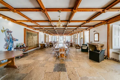 Century Ranch/Farm Built in the 15th century Valley Views, 7 bedrooms in Setubal price for sale For Super Rich