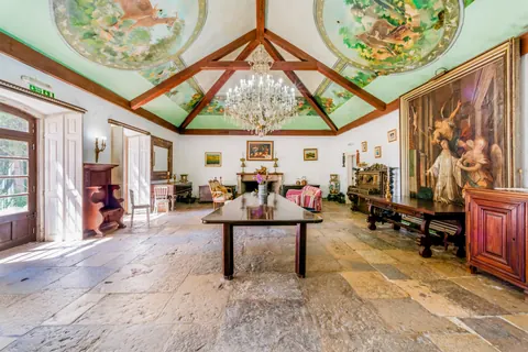 Century Ranch/Farm Built in the 15th century Valley Views, 7 bedrooms in Setubal deal for sale For Super Rich