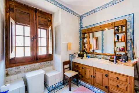 Century Ranch/Farm Built in the 15th century Valley Views, 7 bedrooms in Setubal ads for sale For Super Rich