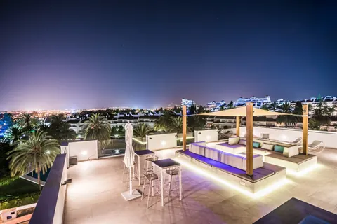 Luxury Villa James Bond Style Infinity-pool with cascade and water features, 11 bedrooms in Marbella price for sale For Super Rich