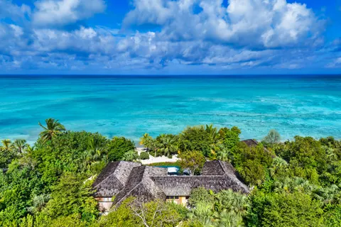 Luxury Villa Beach Front Lucky House, 3 bedrooms in Parrot Cay