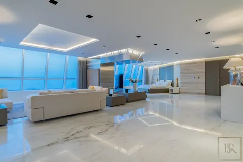 Luxury Penthouse Marina 23 Tower 360-degree views, 5 bedrooms in Dubai ultra luxury for sale For Super Rich