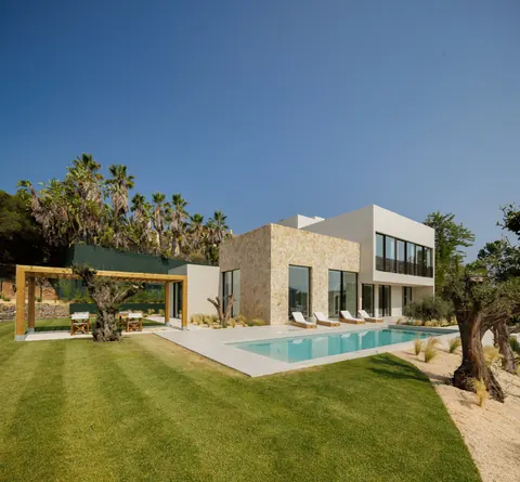 Luxury Villa Sea View, infinity pool, 4 bedrooms in Algarve