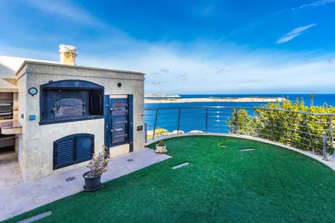 Premium Villa Spectacular sea views of Ghadira bay Beachfront Cliff Edge, 7 bedrooms in Santa Marija Used for sale For Super Rich