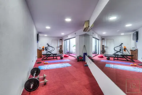 Design Villa Panoramic View with en-suite facilities, gym, 7 bedrooms in Bahar expensive for sale For Super Rich