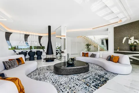 Ultra Modern Front-line Villa Beach Front pool, gym, sauna, bar, 6 bedrooms in Marbella top for sale For Super Rich Ultra Modern Front-line Villa Beach Front pool, gym, sauna, bar, 6 bedrooms in Marbella top for sale For Super Rich