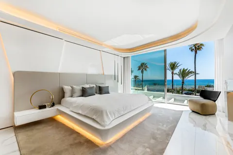 Ultra Modern Front-line Villa Beach Front pool, gym, sauna, bar, 6 bedrooms in Marbella real estate for sale For Super Rich Ultra Modern Front-line Villa Beach Front pool, gym, sauna, bar, 6 bedrooms in Marbella real estate for sale For Super Rich