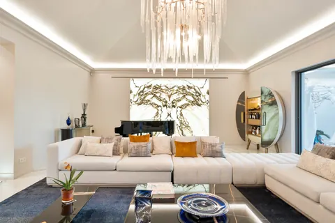 Premium Villa Golf View, 4 bedrooms in Vilamoura available for sale For Super Rich