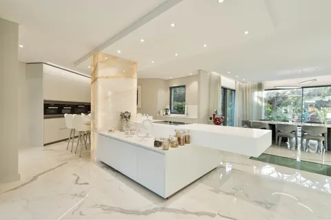 Premium Villa Golf View, 4 bedrooms in Vilamoura price for sale For Super Rich