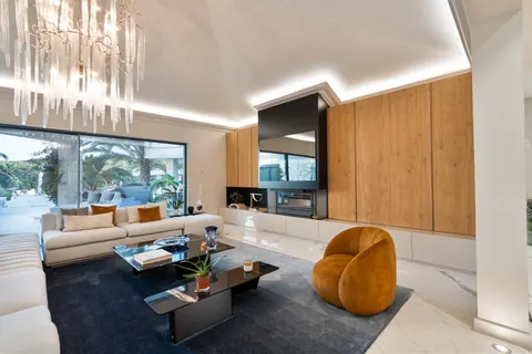 Premium Villa Golf View, 4 bedrooms in Vilamoura buy for sale For Super Rich